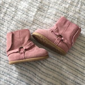 Leather winter boots